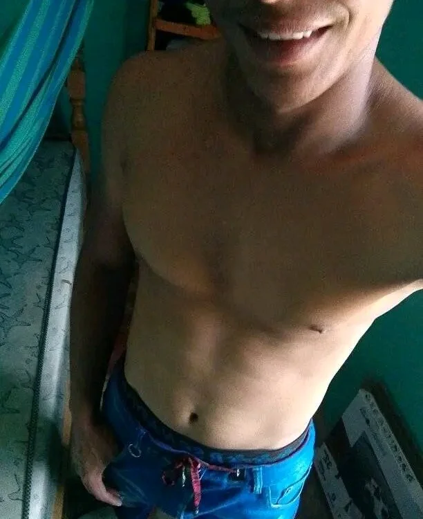 MorenoSex98 offline chatrum
