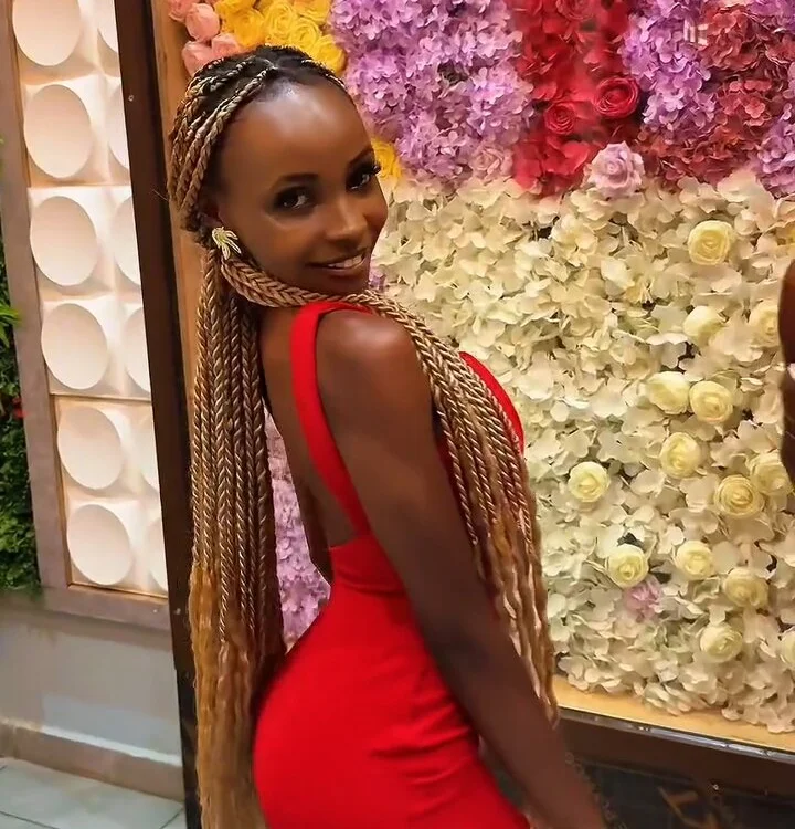 Sexxy_shee_47 2