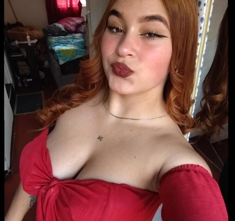 Hanna_89 離線 XXX 聊天