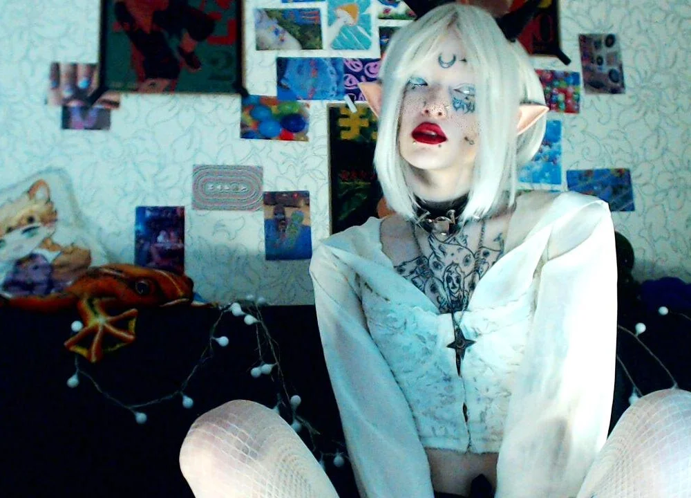 RiotSpirit's Offline XXX Chat