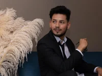 Model Nicholasrodrii