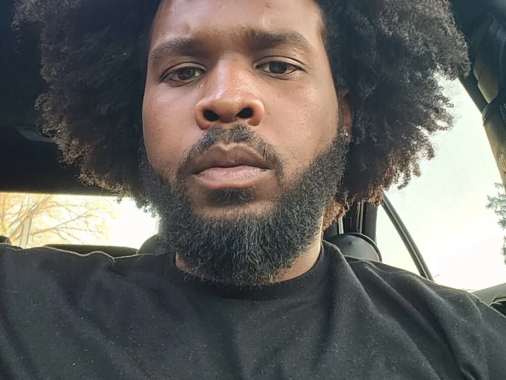 uncutgemjata88 offline XXX-chatje