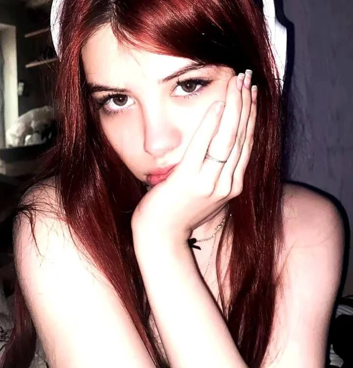 kristilovekiss Chat XXX Ngoại tuyến