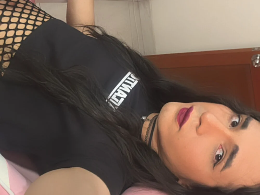 carlyxz_ 離線 XXX 聊天