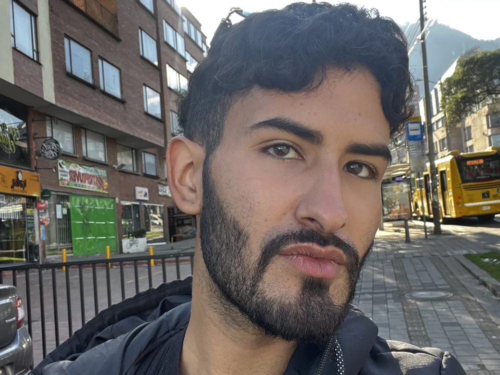 Dann_wolf's Offline Chat Room
