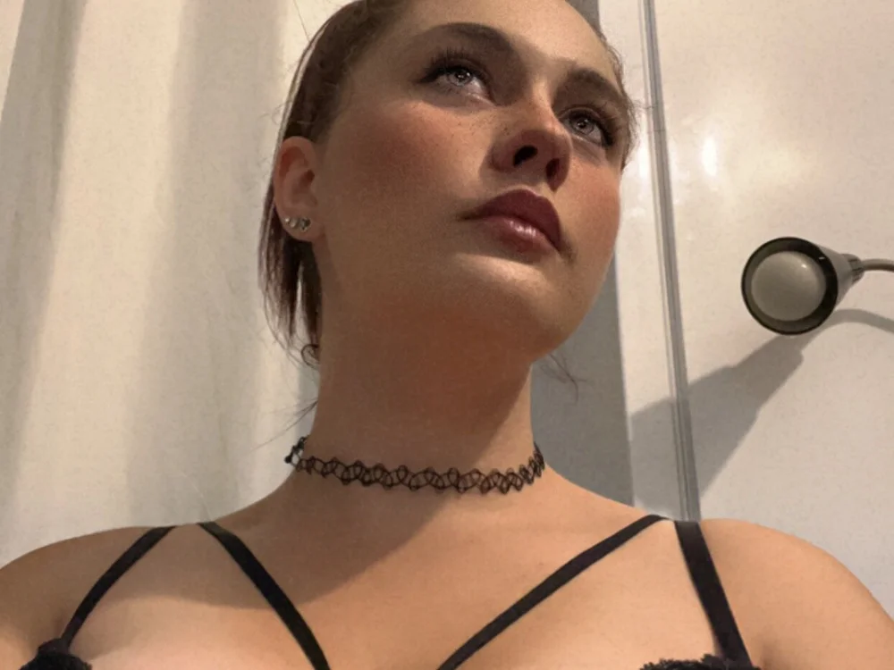 zelia19 offline chatrum