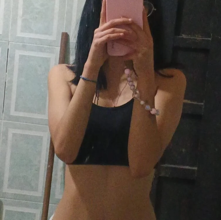 Isa-fernandez Chat XXX offline
