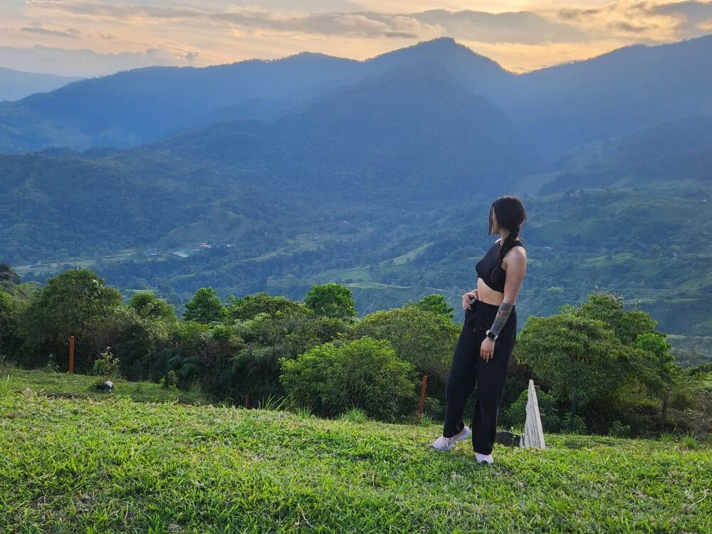 _luna_777 Adlı Modelin Çevrimdışı XXX Sohbeti