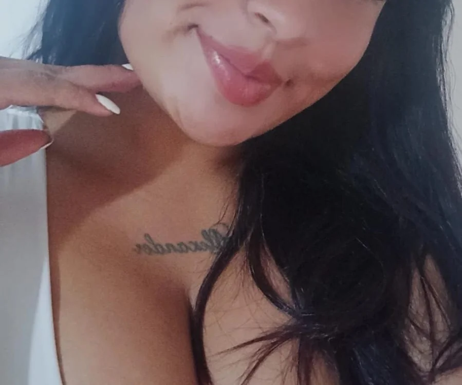 thalia_wilder's Offline XXX Chat