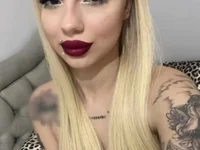 melinasuuu webcam model