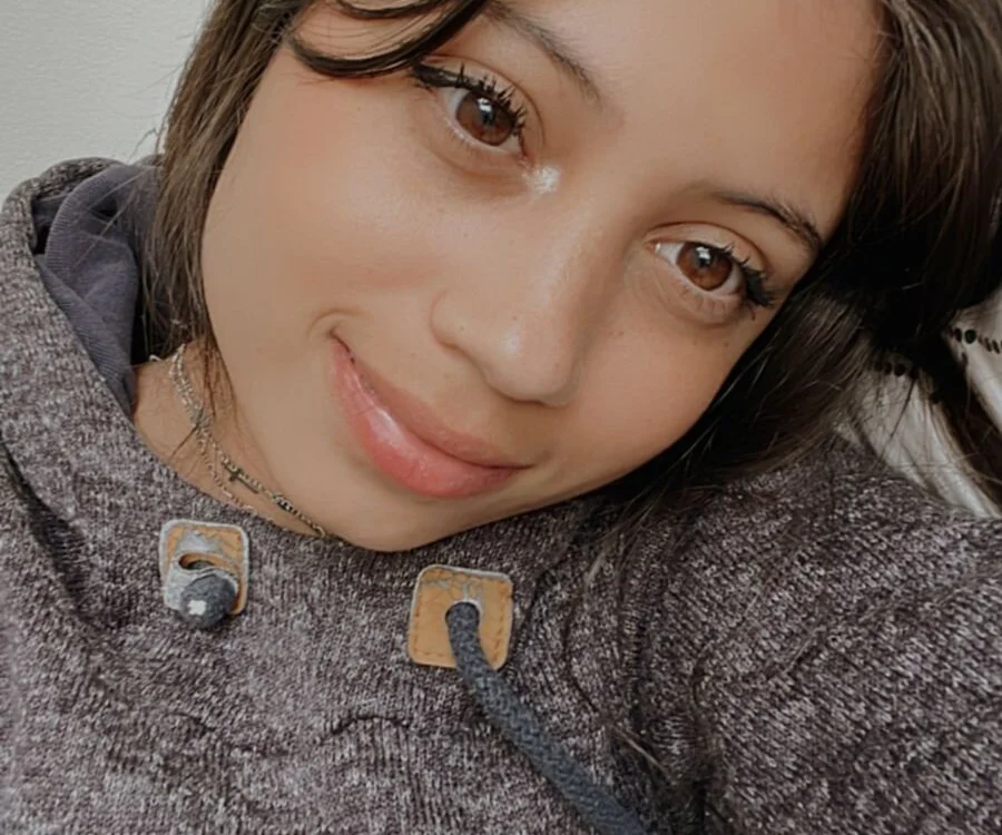 Little_issaa: συνομιλία ΧΧΧ εκτός σύνδεσης