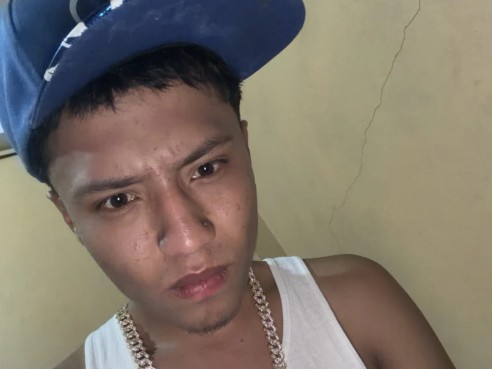 Uriel6338 offline chatrum