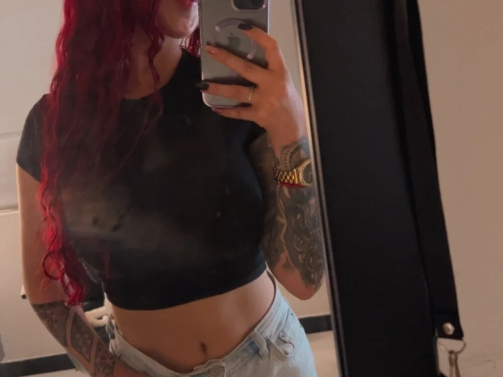 Violette-18: офлайн-секс-чат