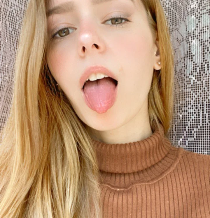 loveember's Offline XXX Chat