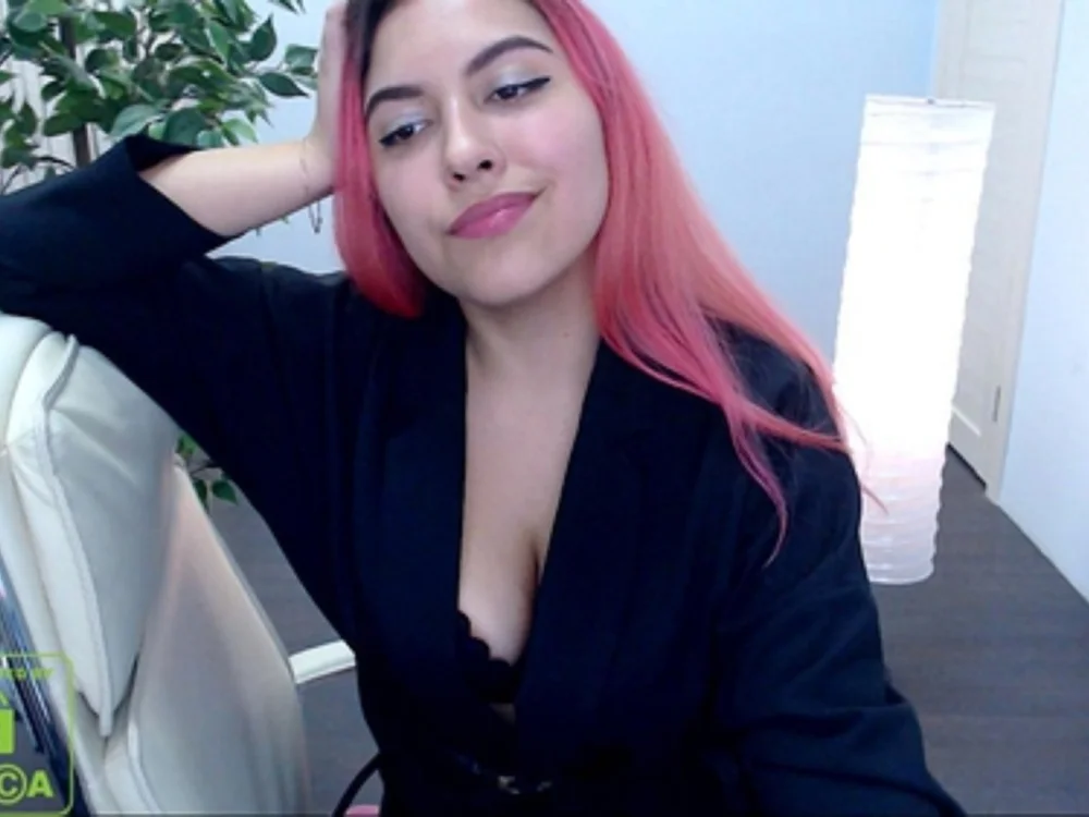 Ellis_lille's Offline Chat Room