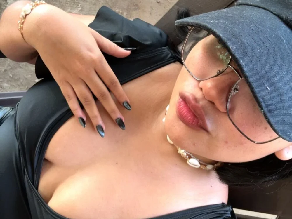 Chat +18 off-line de Kylie-Jackson