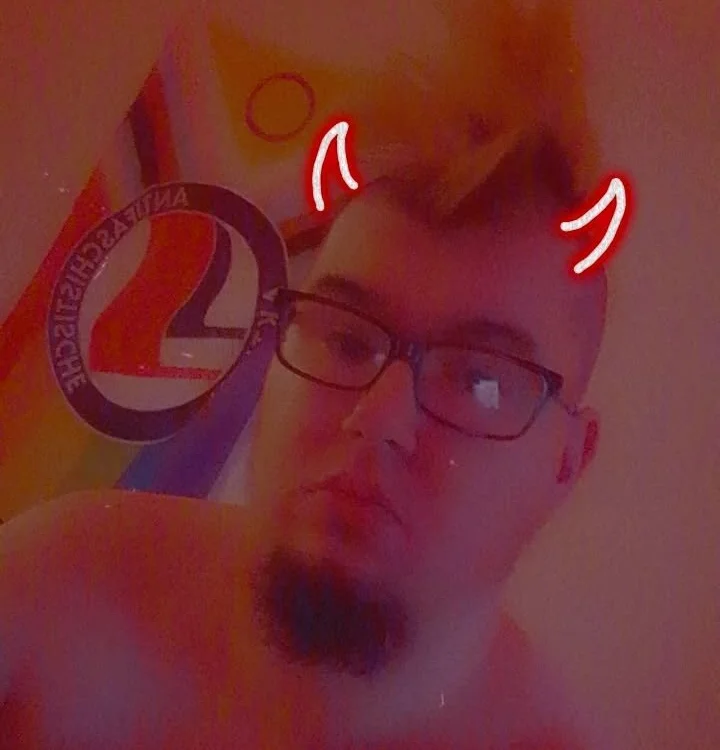 GothicGhost161's Offline XXX Chat