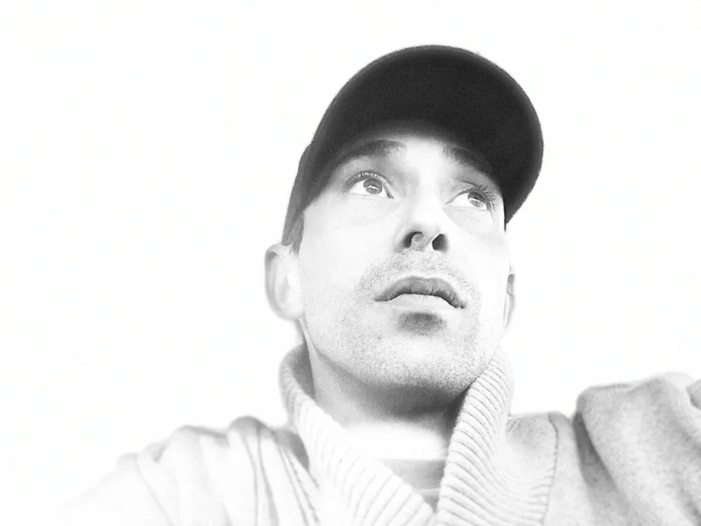 RunawayGraffiti9: офлайн-секс-чат