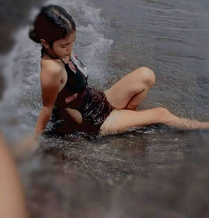 meltingcreampie's Offline XXX Chat