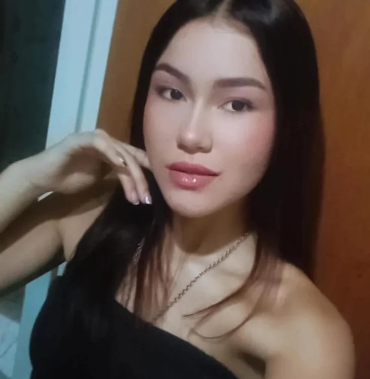 AlissonMoore's Offline XXX Chat