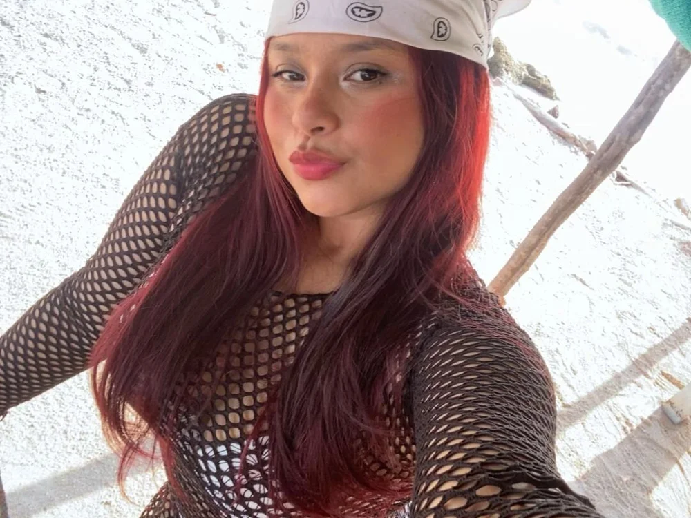 Belly_titssbig's Offline XXX Chat