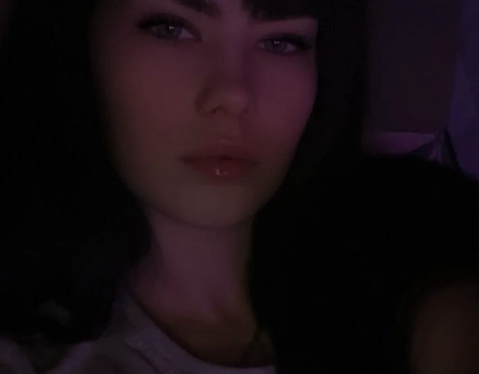 EvaSin2's Offline Chat Room