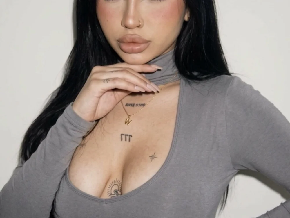 baddiewhitie offline chatrum