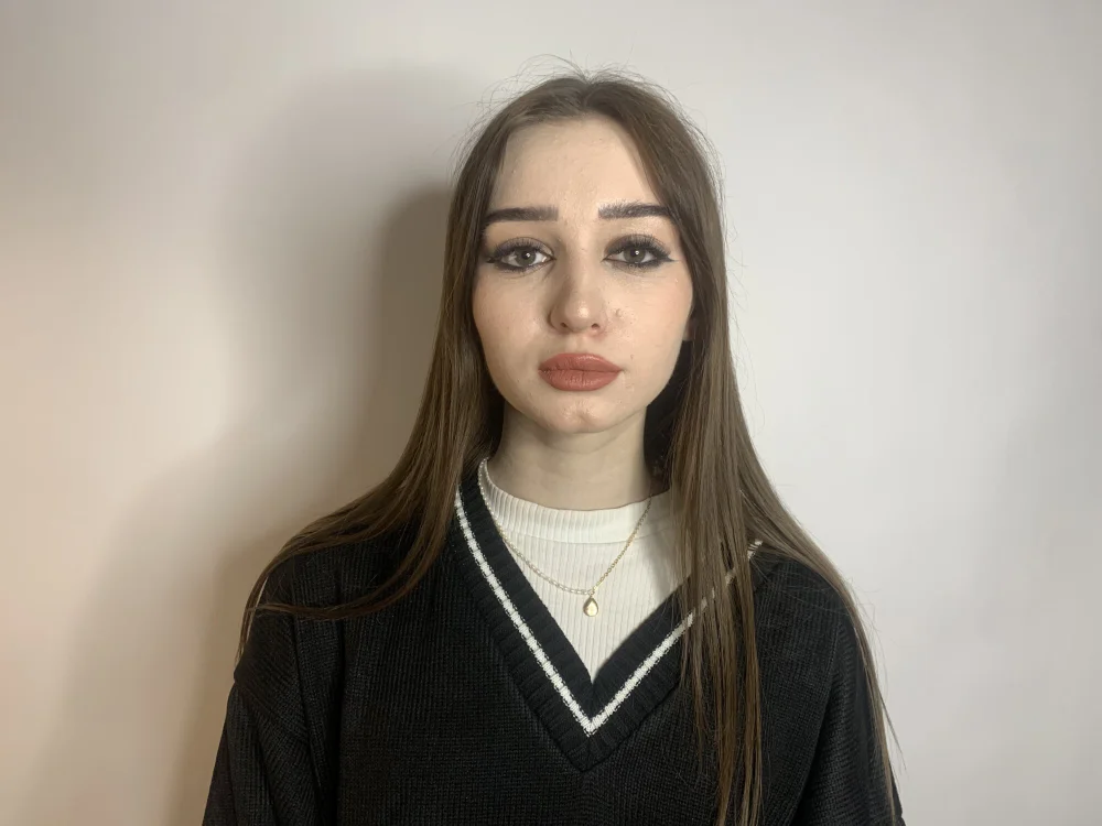MaryYoungg's Offline Chat Room