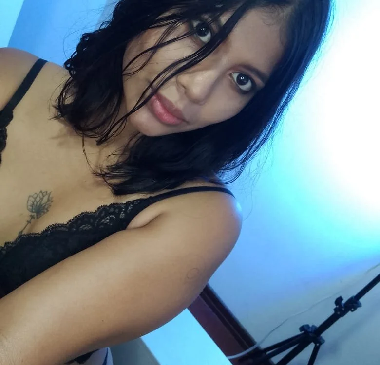 nataly_27's Offline Chat Room