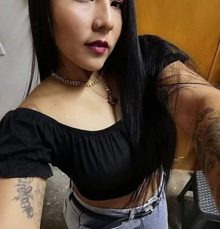 Marilyn_Chavez's Offline Chat Room
