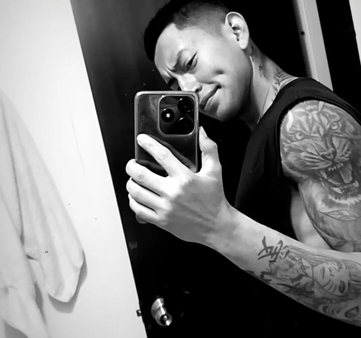 neru76 offline XXX-chat