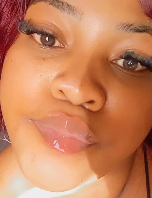Offline chatovací místnost Tashathethickbabe