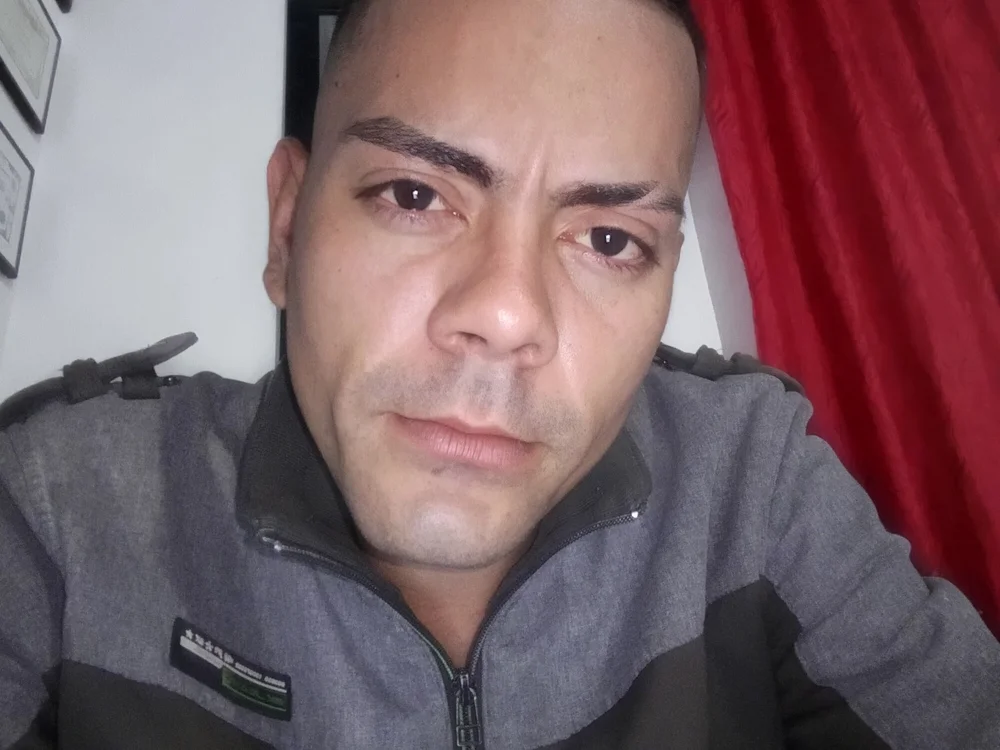 anderconejoxxx's Offline XXX Chat