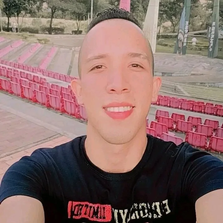 Offline chatovací místnost Bow123