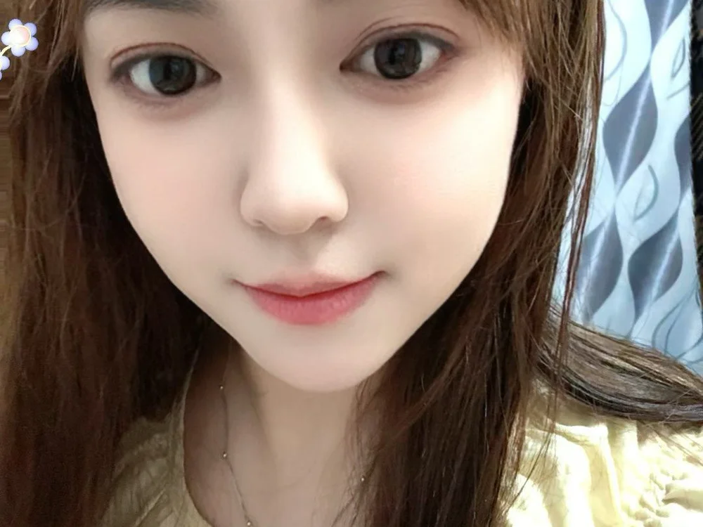 coco1331 的封面照片