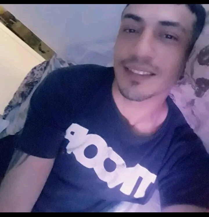 Offline chatovací místnost Hot_Franco