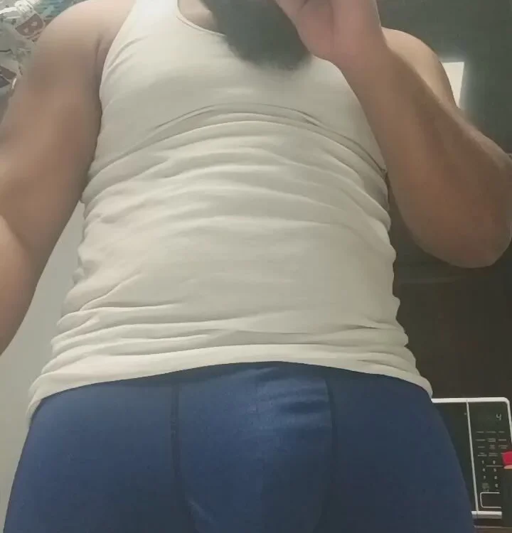 Longthickdick33: офлайн-секс-чат