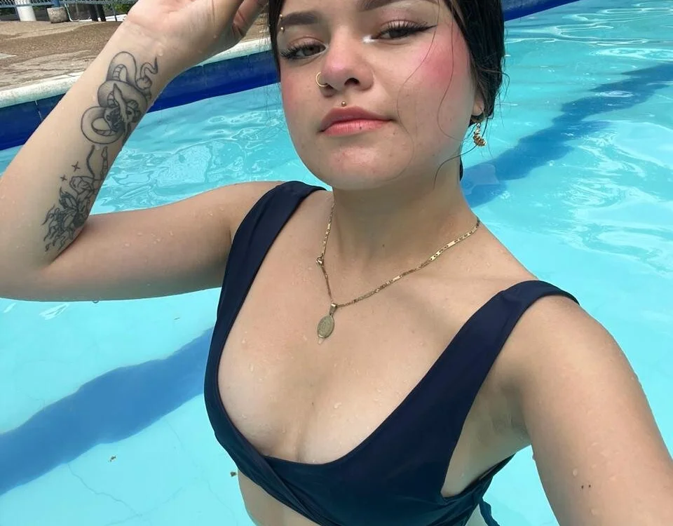 Camila_Duarte_'s Offline XXX Chat