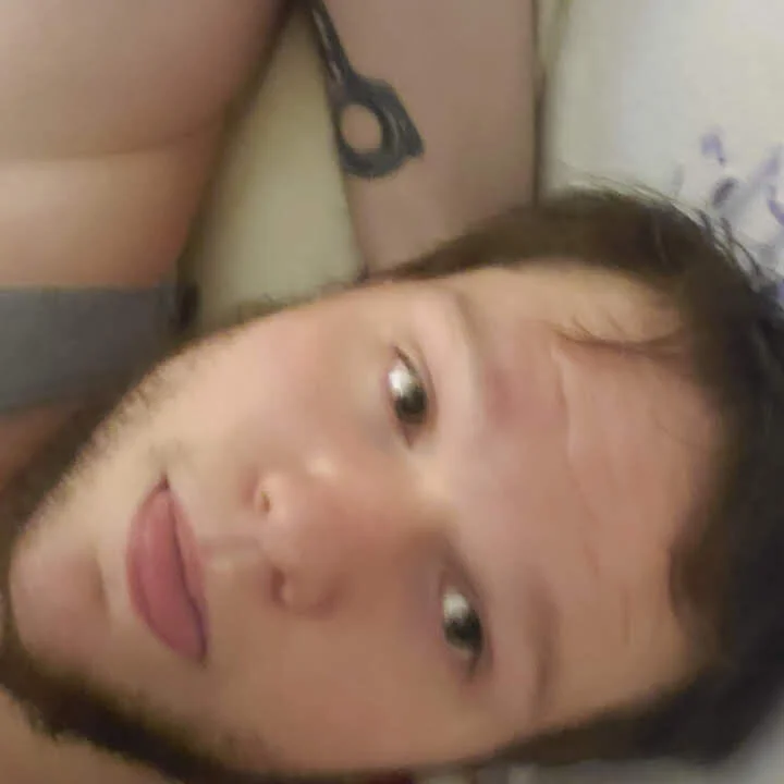 zasflips' Offline Chat Room