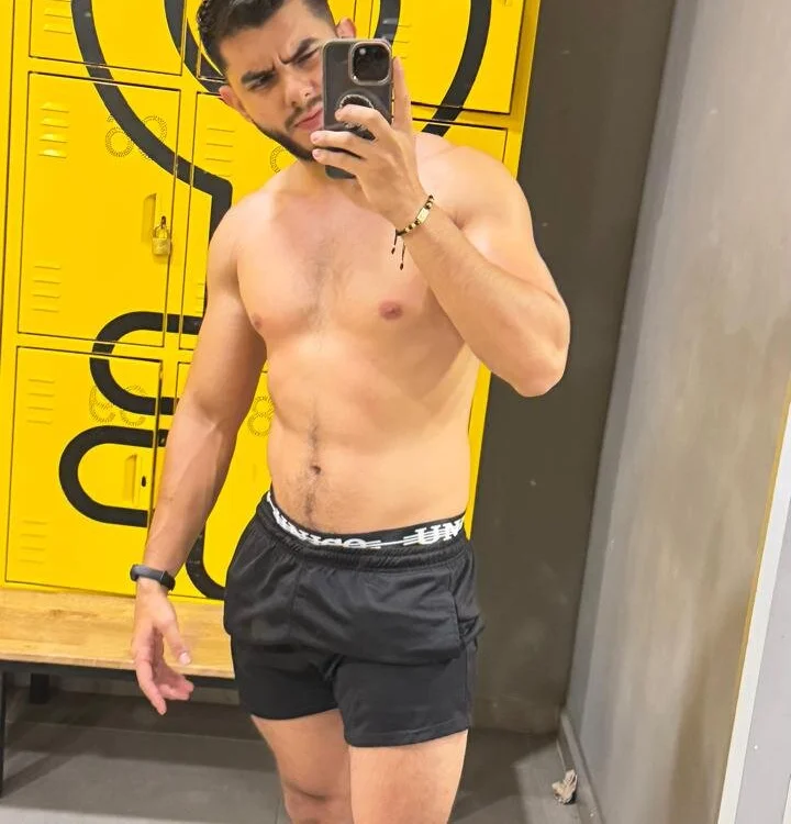 Milosky000's Offline XXX Chat