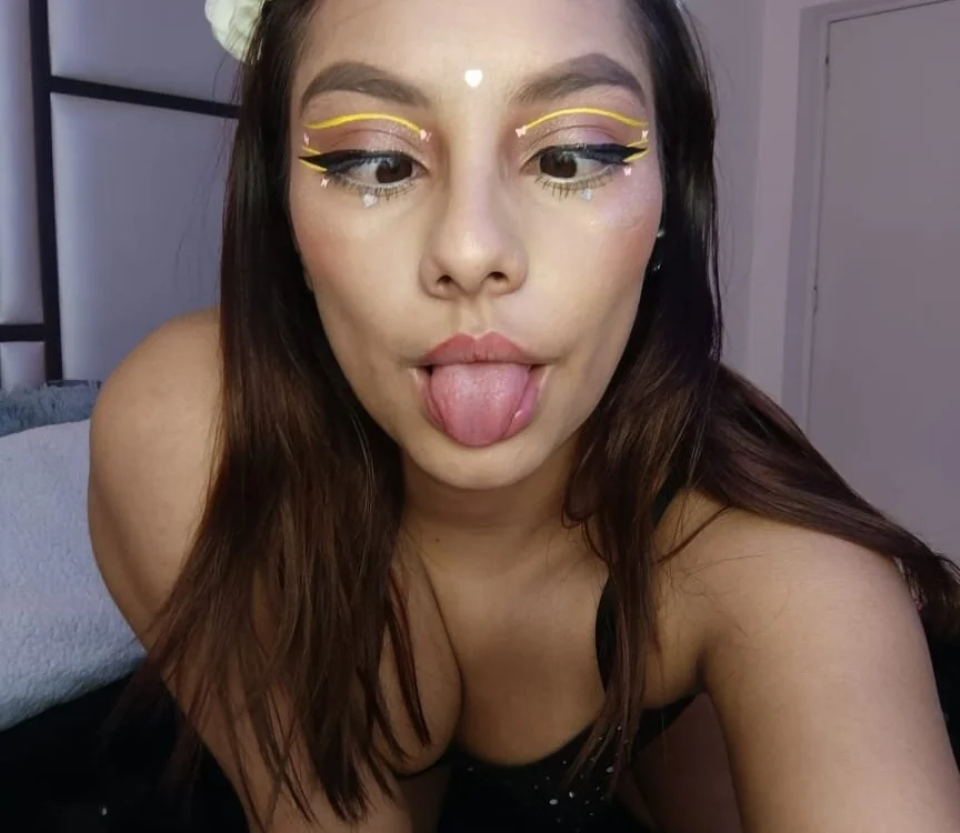 MeganRosseX Chat XXX offline