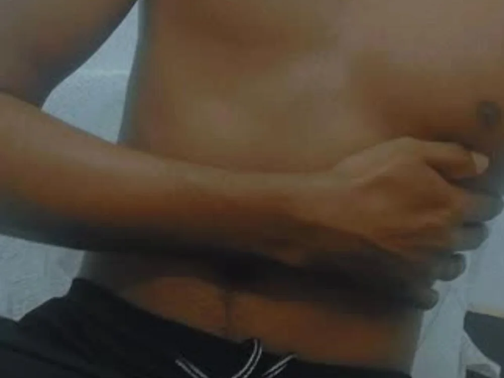 Gowda175 offline XXX-chatje