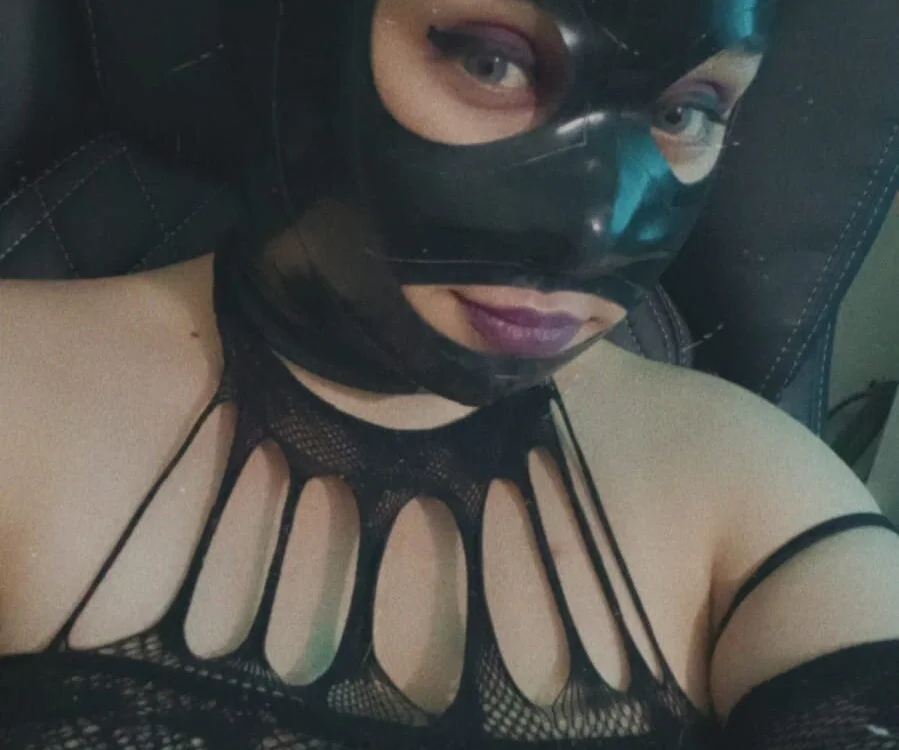 rini_bunny's Offline XXX Chat