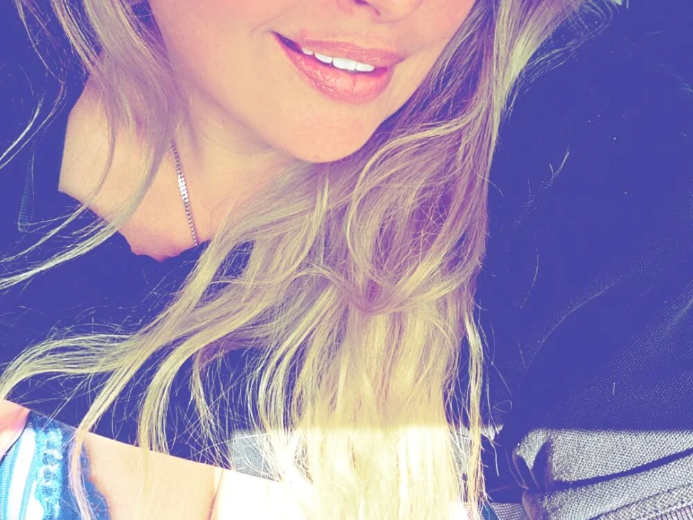 Offline XXX chat Bridgette03