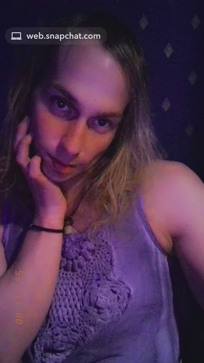 LilVexLilu offline chatrum