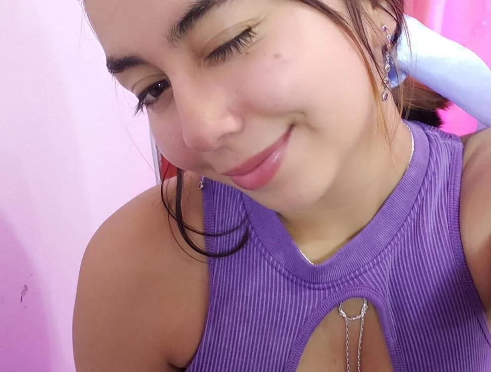 Chatroom XXX hors ligne de Angel127664