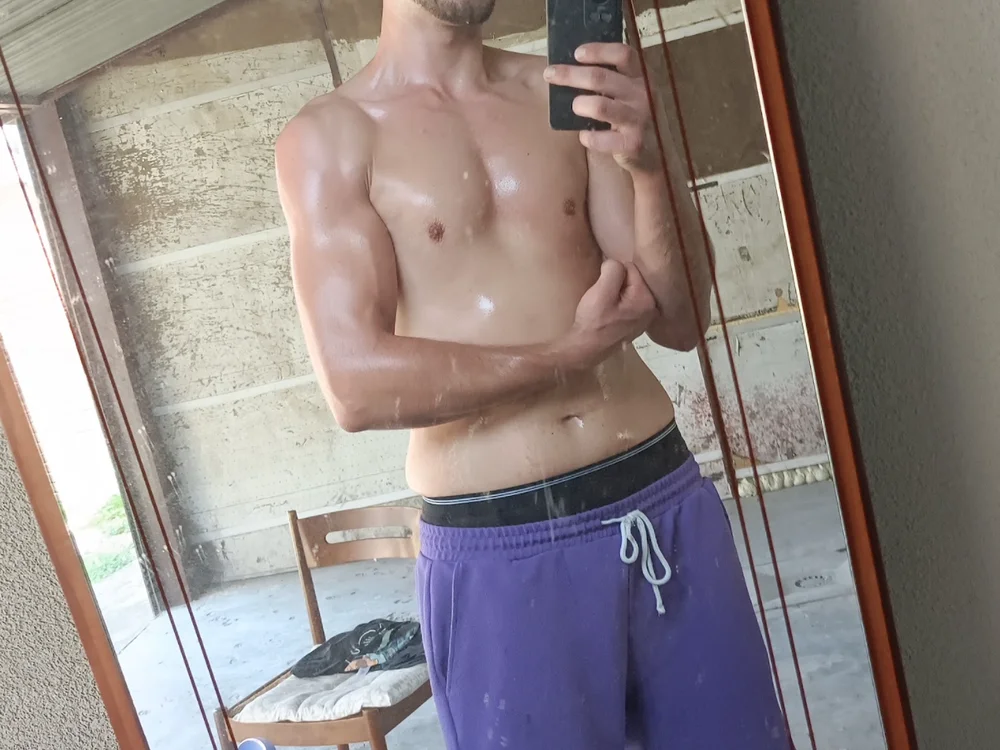 Eduardo69todalanoche's most recent online preview