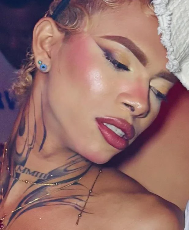 Chat +18 off-line de michell_danna