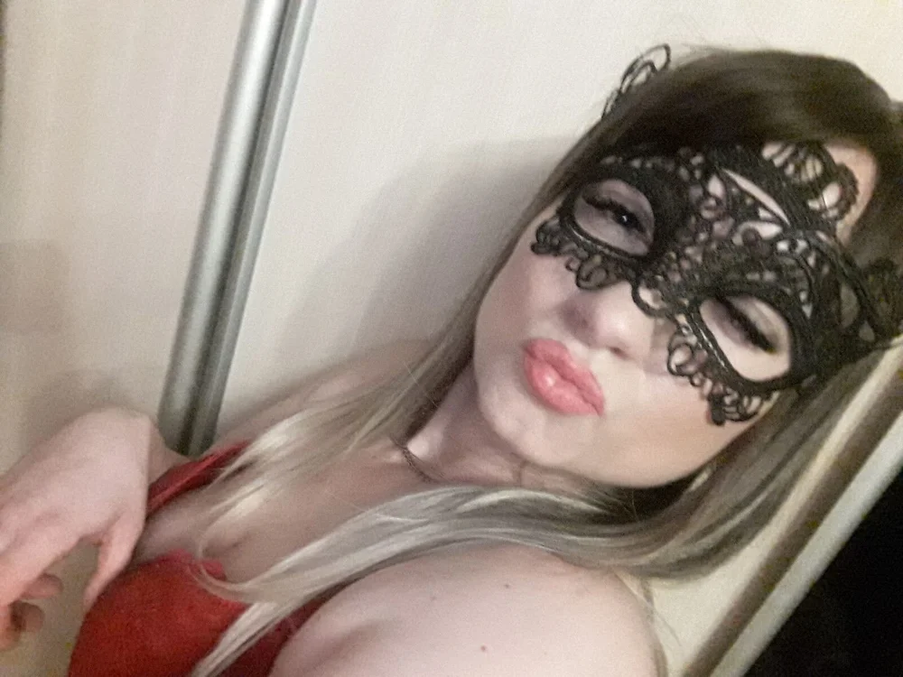 LedyMarina's Offline XXX Chat