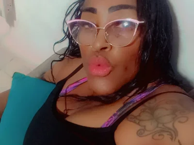 Loretybig Female Eroticdance Cam Nude